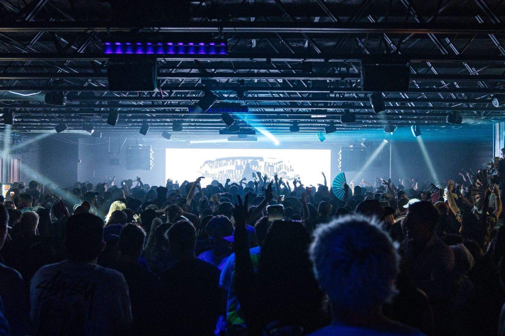 Ekonovah live